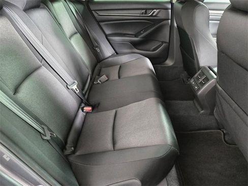 Used 2021 Honda Accord EX image 21