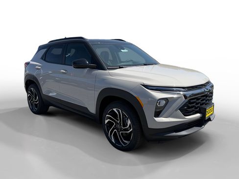 New 2026 Chevrolet TrailBlazer RS w/ Convenience Package AWD/4WD image 7