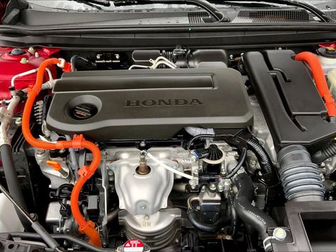 Used 2025 Honda Accord Sport image 32