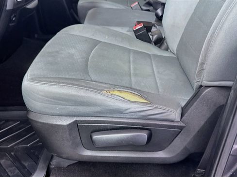 Used 2017 RAM 1500 Express AWD/4WD image 20