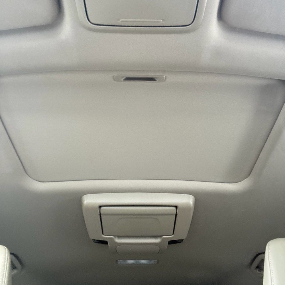 Used 2020 Honda Pilot Touring image 11
