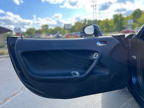 Used 2006 Pontiac Solstice Convertible w/ Power Package image 25