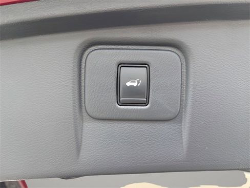 Used 2022 Nissan Murano SV image 22