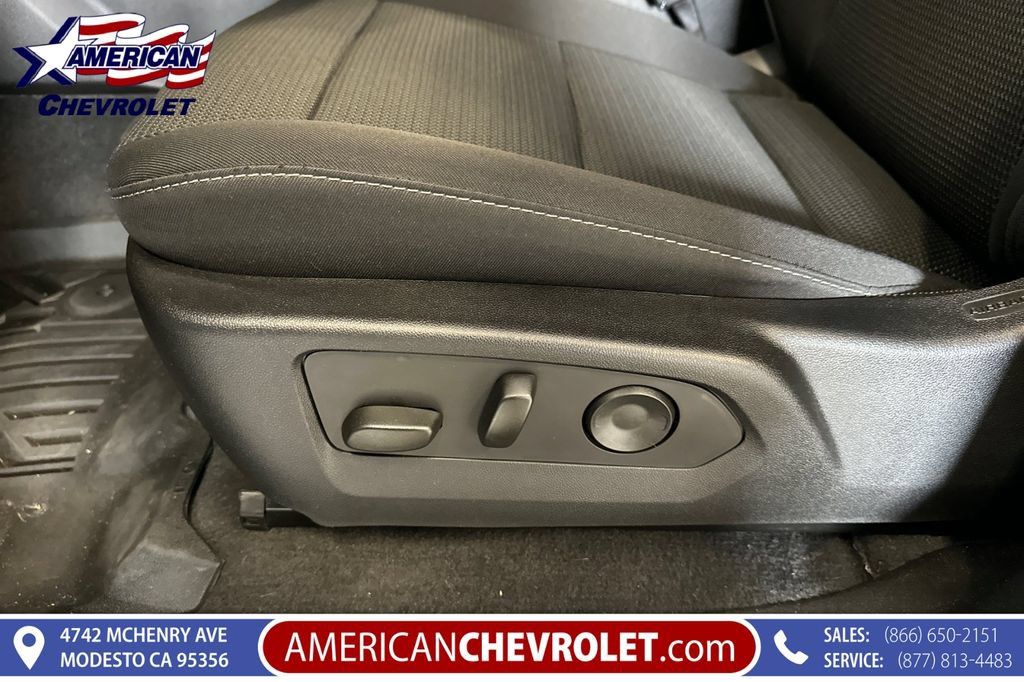Used 2026 Chevrolet Colorado LT w/ LPO, Pro Essentials Package AWD/4WD image 14