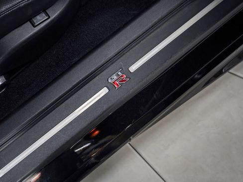 Used 2014 Nissan GT-R Premium image 26