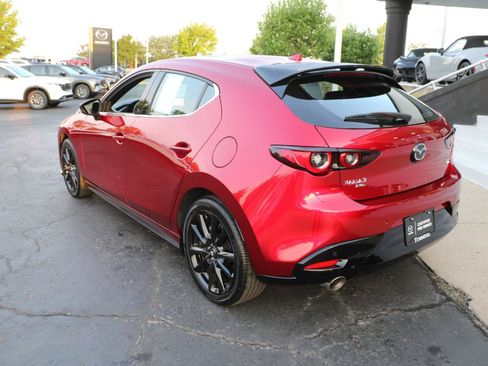 Certified 2025 MAZDA MAZDA3 Hatchback w/Premium Plus Pkg AWD/4WD image 3