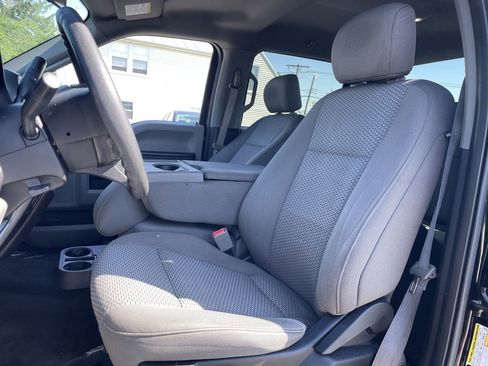 Used 2018 Ford F150 XLT AWD/4WD image 12