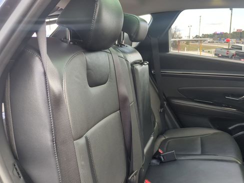 Used 2022 Hyundai Tucson Limited image 27