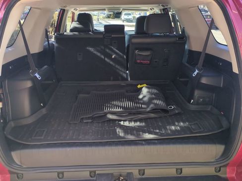 Used 2022 Toyota 4Runner Limited image 13