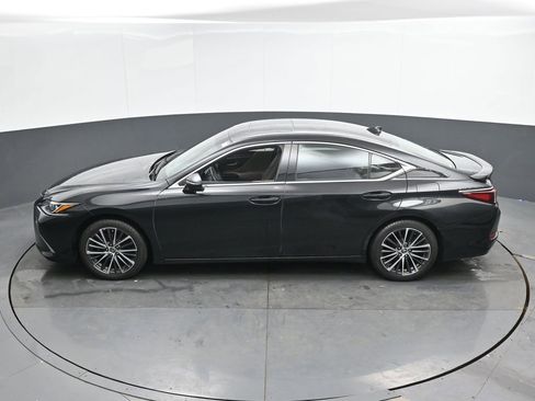 Used 2023 Lexus ES 350 w/ Premium Package image 36