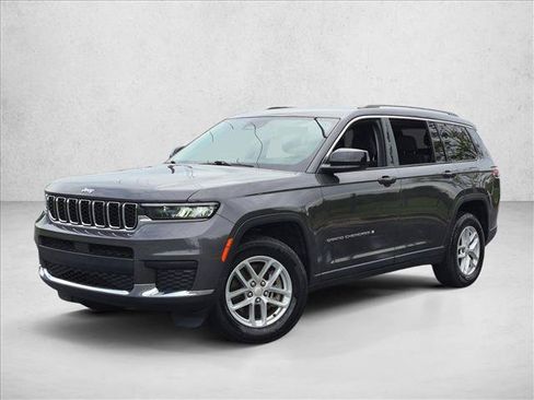 Used 2024 Jeep Grand Cherokee L Laredo AWD/4WD image 2