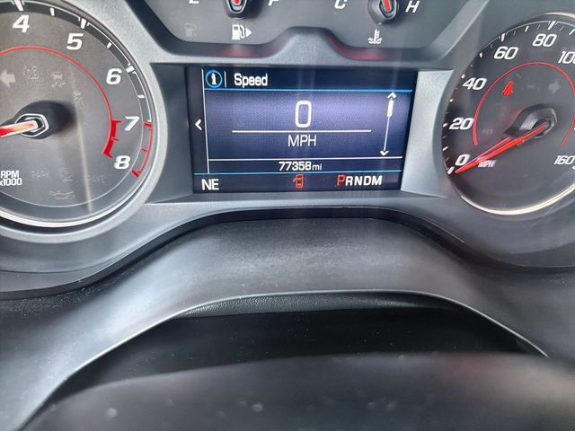 Used 2019 Chevrolet Camaro LT RWD image 12