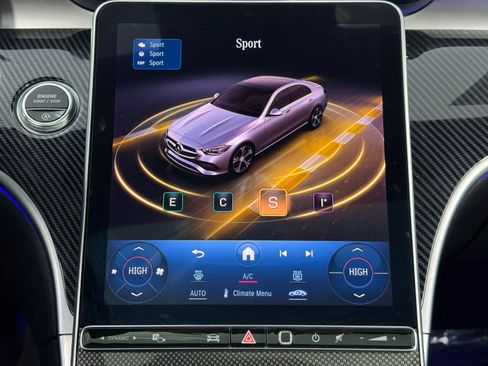 Used 2022 Mercedes-Benz C 300 C 300 w/ Exclusive Trim Package image 34