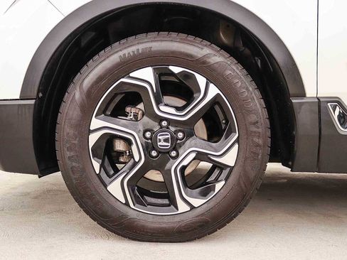 Used 2017 Honda CR-V Touring image 11