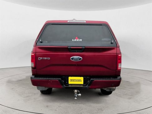 Used 2017 Ford F150 XLT w/ Equipment Group 302A Luxury image 4