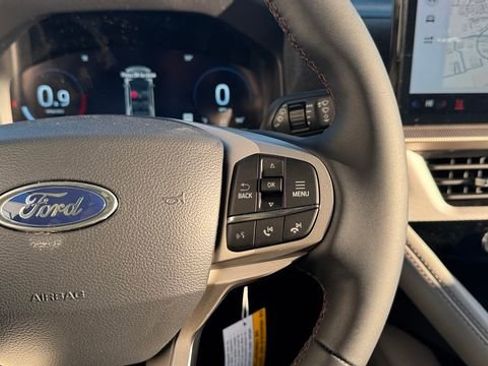 New 2026 Ford Explorer Active w/ Active Comfort Package image 27