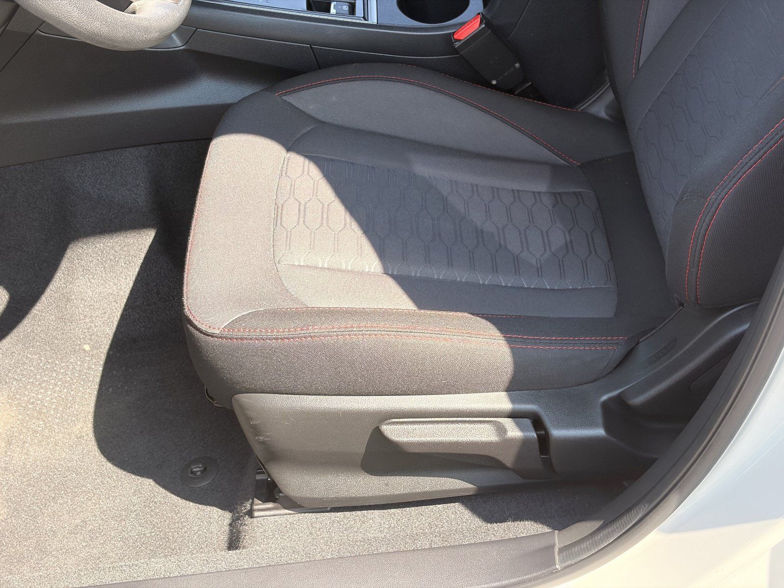 Certified 2024 Subaru Impreza 2.0i Sport AWD/4WD image 19