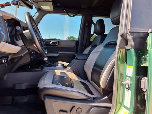 Used 2023 Ford Bronco Wildtrak AWD/4WD image 15