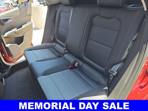New 2025 Chevrolet Trax LT w/ Driver Confidence Package FWD image 13