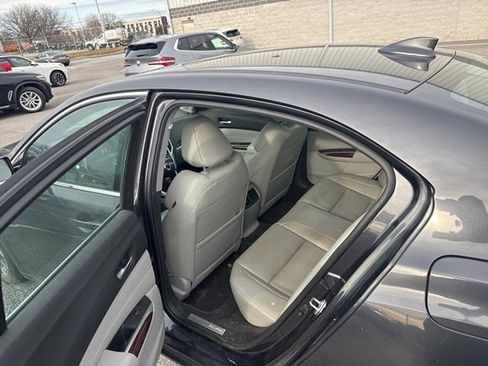 Used 2016 Acura TLX image 11