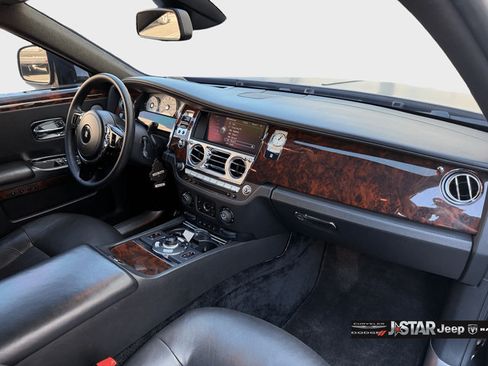 Used 2011 Rolls-Royce Ghost RWD image 13