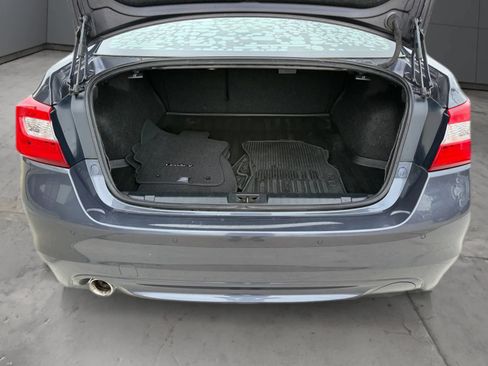 Used 2017 Subaru Legacy 2.5i Limited AWD/4WD image 10