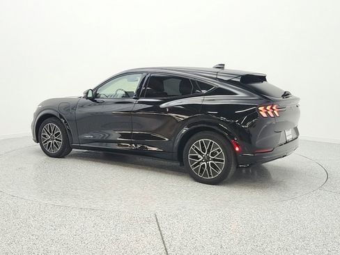 Used 2024 Ford Mustang Mach-E Premium RWD image 8