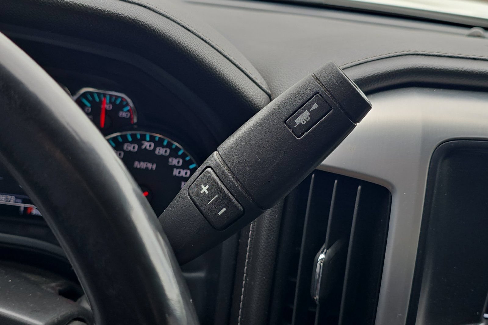 Used 2018 GMC Sierra 1500 SLT AWD/4WD image 21