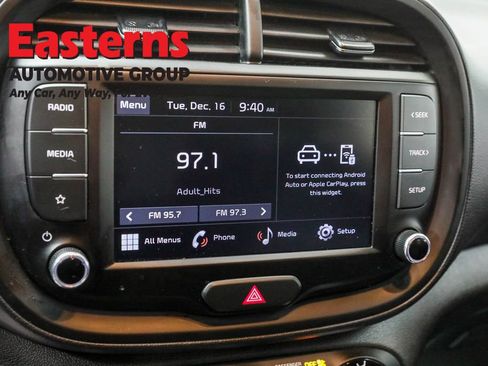 Used 2023 Kia Soul LX FWD image 19