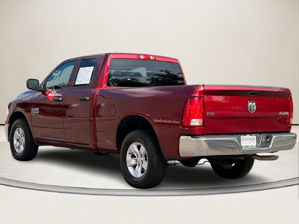 Used 2024 RAM 1500 Classic SLT AWD/4WD image 3