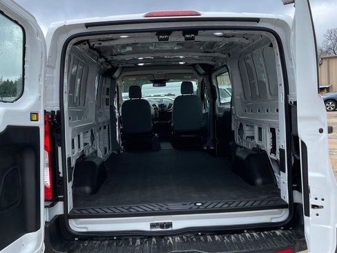 Used 2019 Ford Transit 250 148 Low Roof image 15