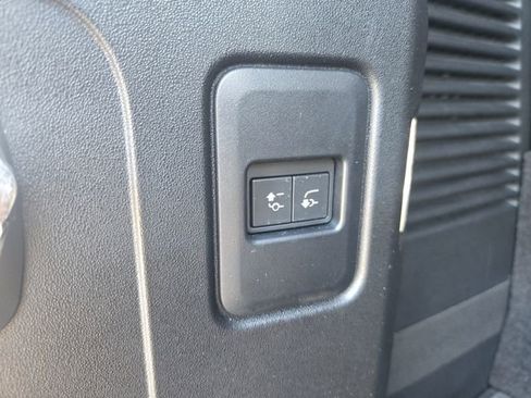Used 2023 Land Rover Defender 130 X AWD/4WD image 16