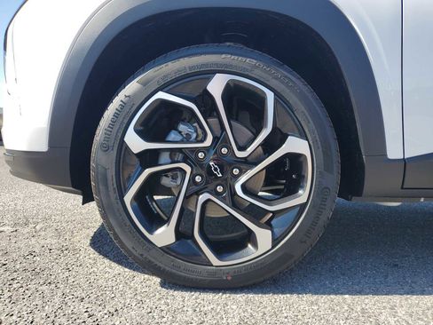 New 2026 Chevrolet Trax RS w/ Driver Confidence Package image 7