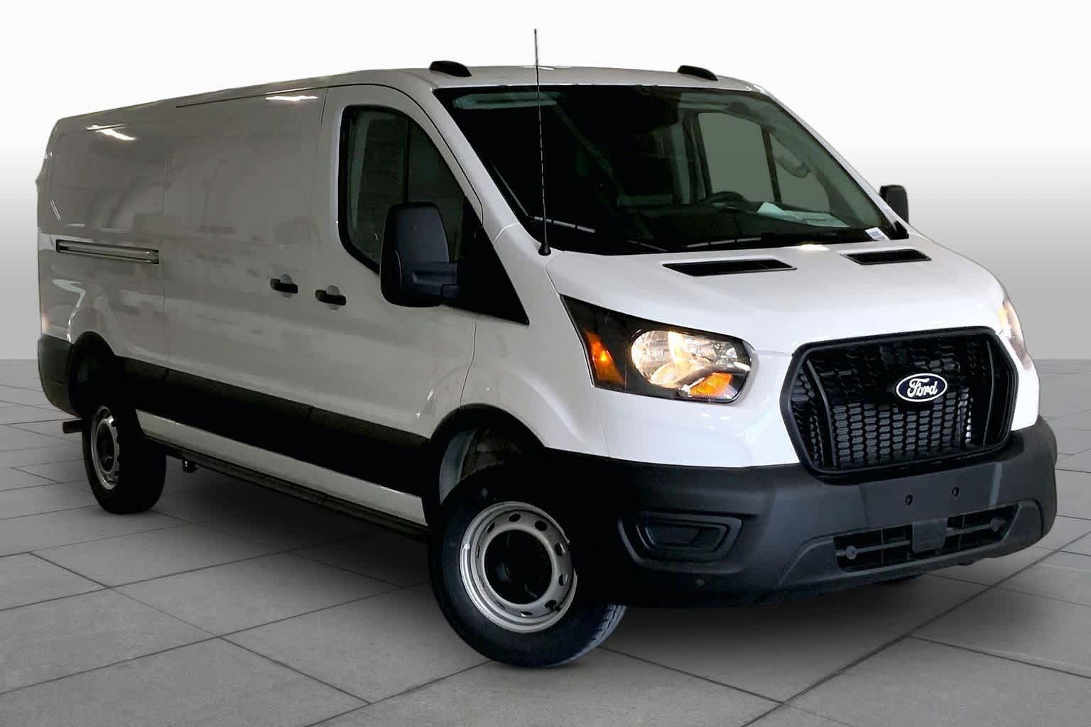 New 2026 Ford Transit 150 Low Roof w/ Load Area Protection Package RWD image 2