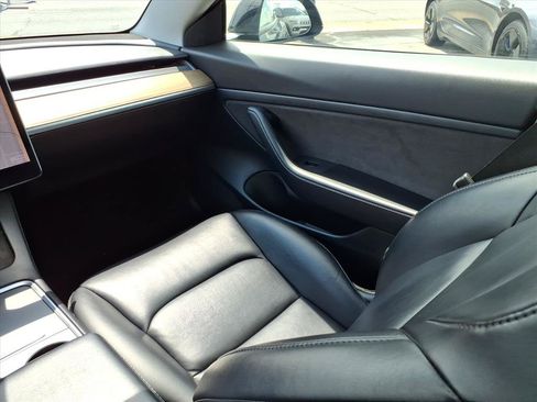 Used 2021 Tesla Model 3 Standard Range Plus RWD image 21