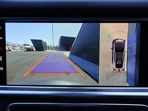 Certified 2023 Porsche Panamera 4 AWD/4WD image 25