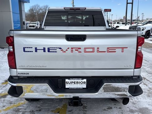 Used 2022 Chevrolet Silverado 2500 LTZ w/ LTZ Plus Package image 4