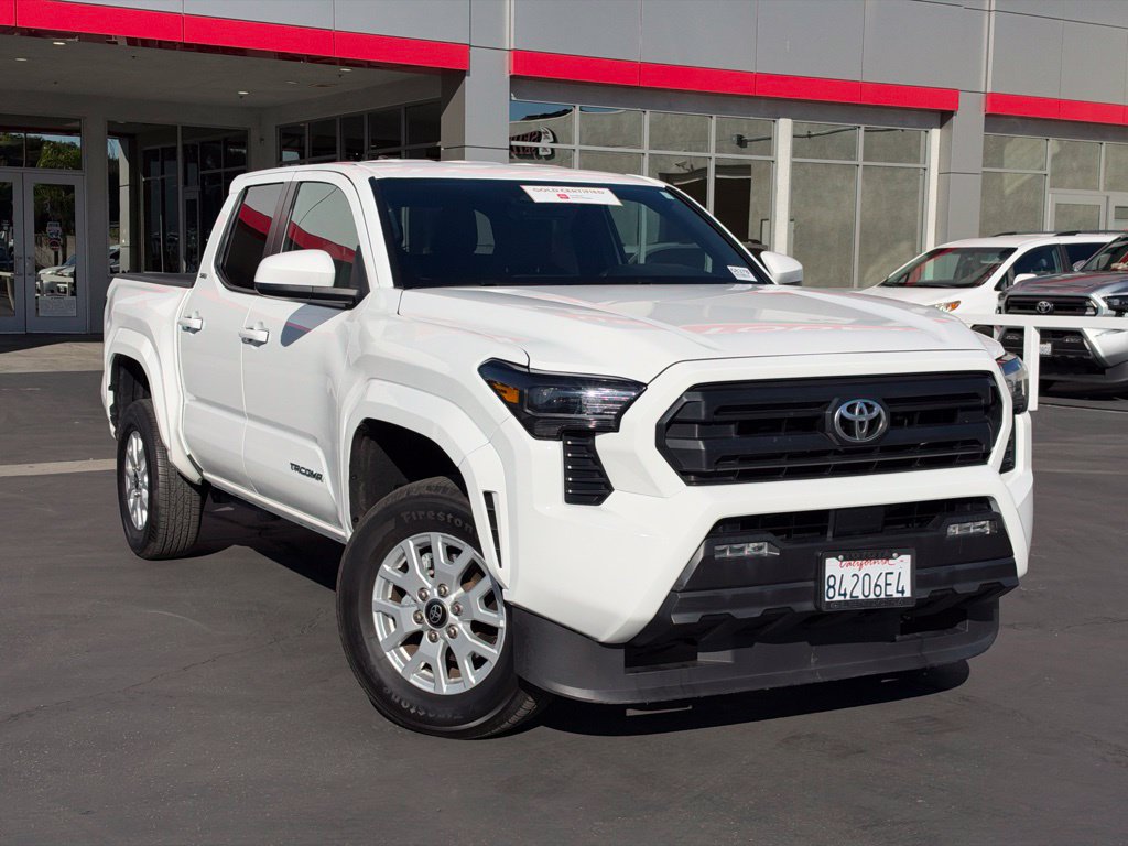 Certified 2025 Toyota Tacoma SR5 RWD image 2