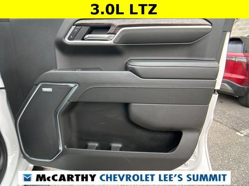 Certified 2024 Chevrolet Silverado 1500 LTZ w/ LTZ Convenience Package II image 42
