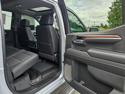 New 2024 GMC Sierra 1500 Denali image 13