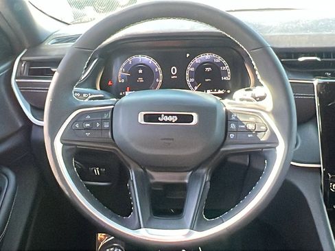 New 2025 Jeep Grand Cherokee Altitude w/ Trailer Tow Package image 21