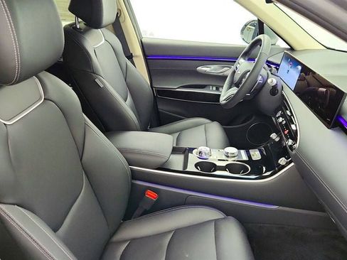 Used 2026 Genesis GV70 2.5T image 23