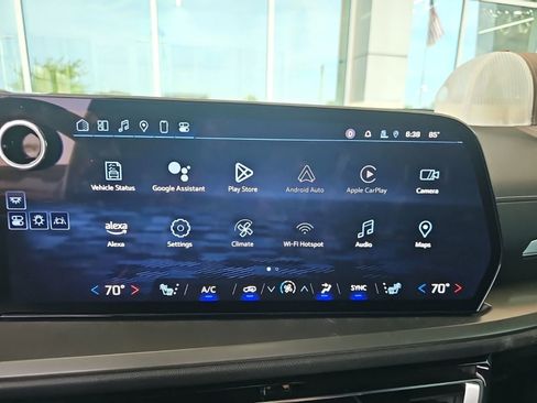 Used 2024 Chevrolet Traverse LS w/ Midnight/Sport Edition FWD image 7