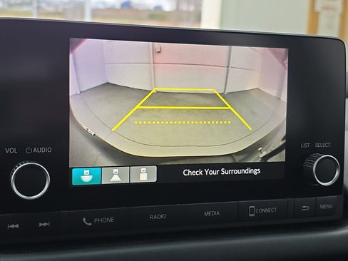 Used 2023 Honda HR-V LX image 22