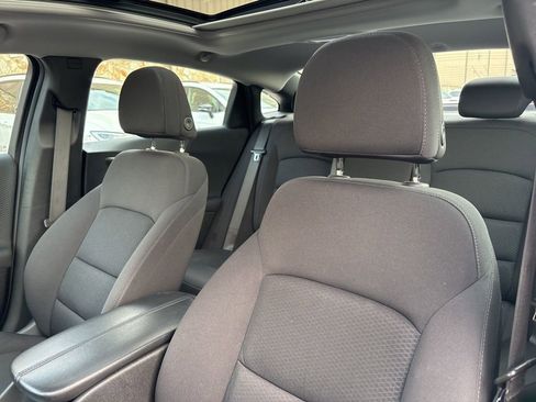 Used 2023 Chevrolet Malibu LT image 21