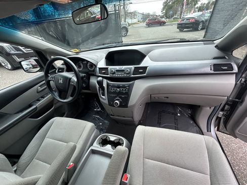 Used 2012 Honda Odyssey EX image 21