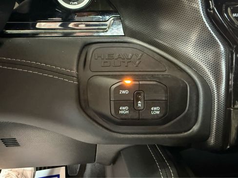 Used 2025 RAM 2500 Limited image 20