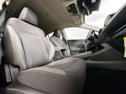 Certified 2025 Subaru Impreza 2.0i image 24