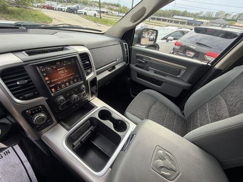 Used 2017 RAM 1500 Big Horn AWD/4WD image 16