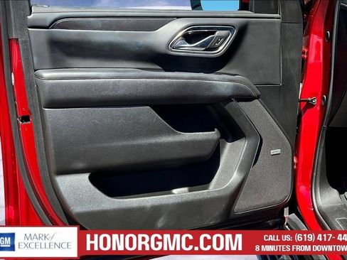 Used 2024 GMC Yukon AT4 w/ AT4 Premium Plus Package AWD/4WD image 21